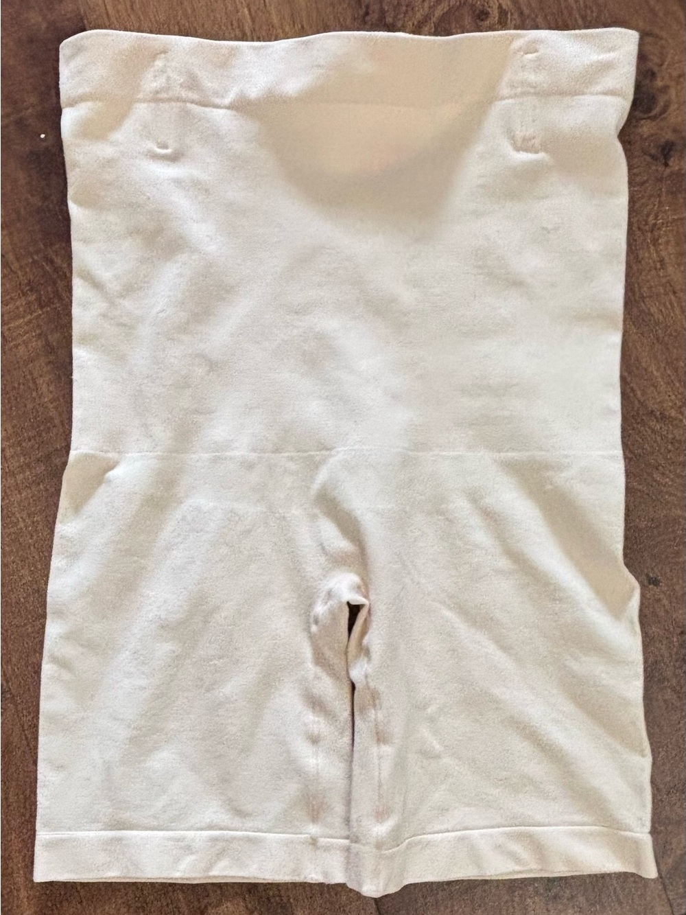 Shapermint essentials high waisted Womens shapewear undershorts
Size XL/2XL